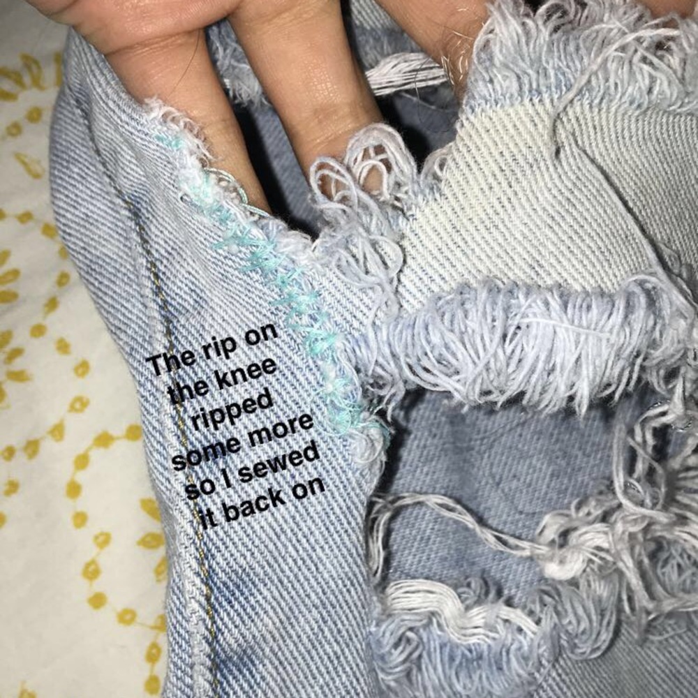 Brandy Melville boyfriend jeans - Picture 8 of 8